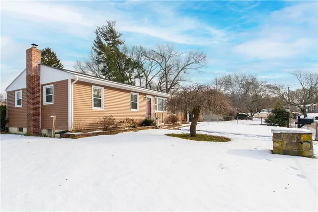 $429,000 | 32 Lydia Road, Coventry, RI 02816