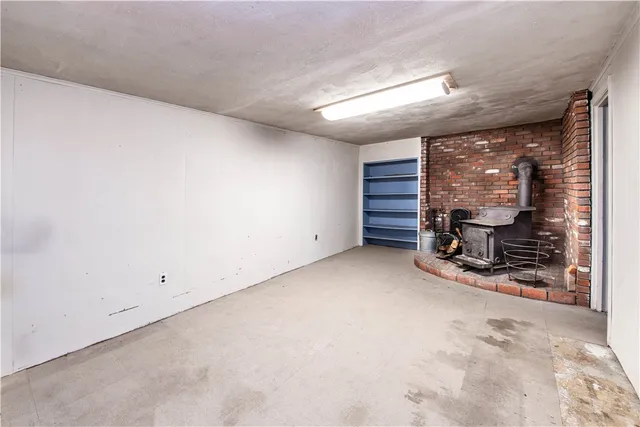 $429,000 | 32 Lydia Road, Coventry, RI 02816