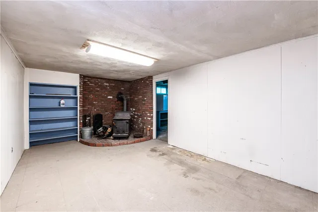 $429,000 | 32 Lydia Road, Coventry, RI 02816