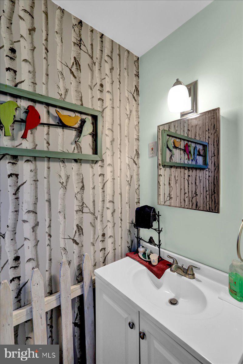 1153 Fox Run Reading, PA 19606 - Photo 3 of 23 Gallery Image 3