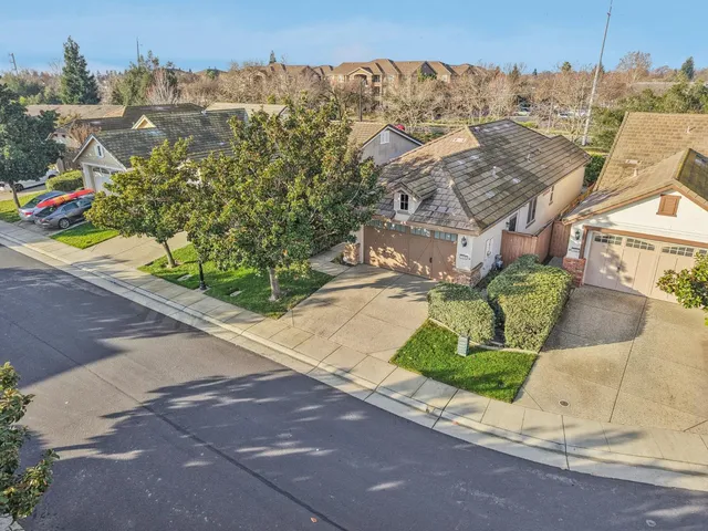 $525,000 | 7448 Abbey Circle, Elk Grove, CA 95757