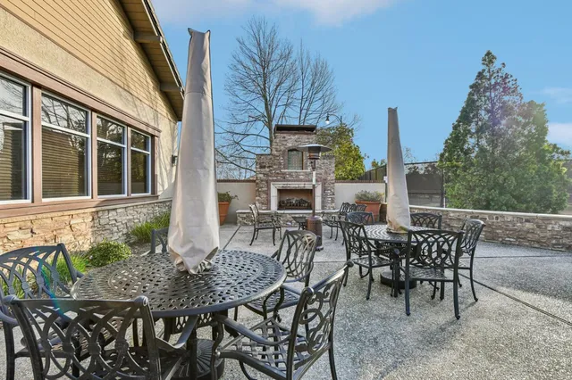 $525,000 | 7448 Abbey Circle, Elk Grove, CA 95757