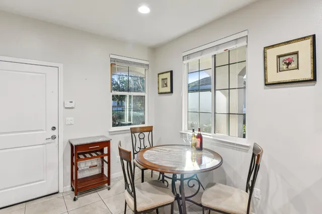 $525,000 | 7448 Abbey Circle, Elk Grove, CA 95757