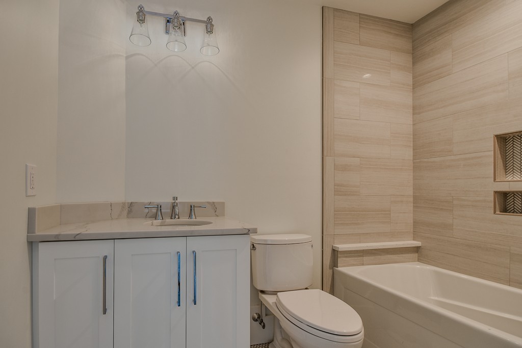 1283 Central Avenue Needham, MA 02492 - Photo 18 of 24 Gallery Image 18