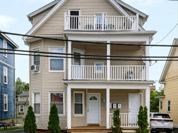 $699,990 | 13 Rosebank Avenue, Providence, RI 02908