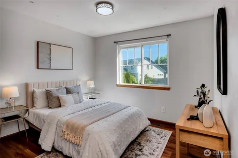 $870,000 | 4922 146th Place Southeast, Everett, WA 98208