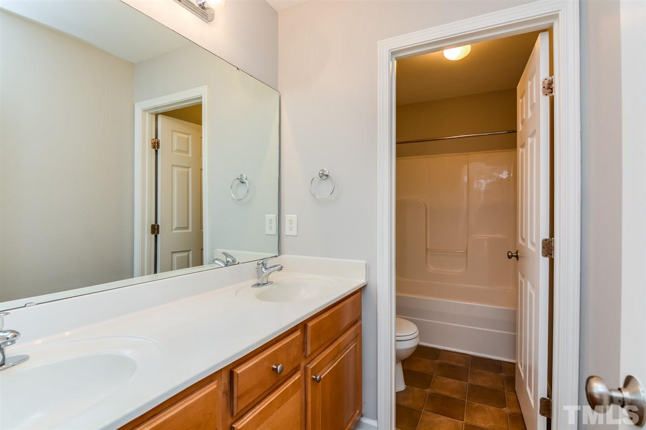 5212 Portside Lane Raleigh, NC 27610 - Photo 21 of 25 Gallery Image 21