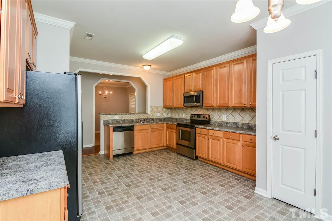 5212 Portside Lane Raleigh, NC 27610 - Photo 7 of 25 Gallery Image 7