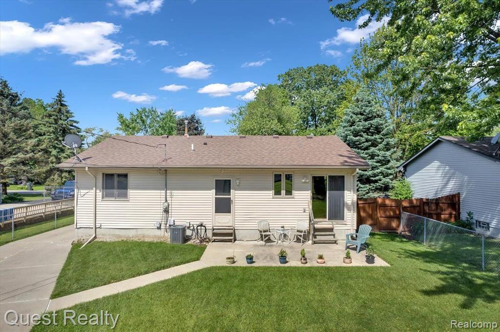 3703 Samuel Avenue Rochester Hills, MI 48309 - Photo 25 of 26
