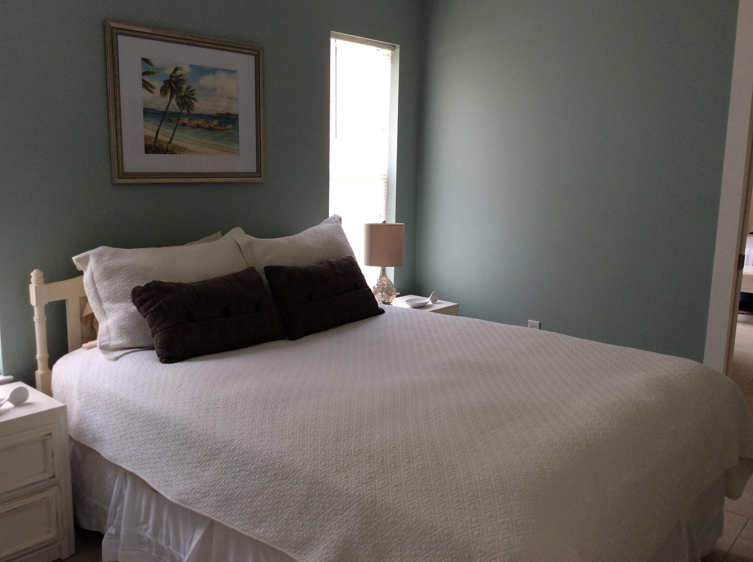 3080 Chat Holley Road Santa Rosa Beach, FL 32459 - Photo 8 of 17 a bedroom with a bed and a window