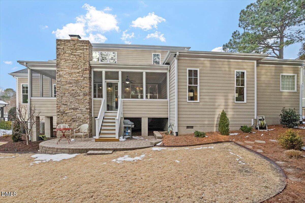 904 Prairie Smoke Street Wake Forest, NC 27587 - Photo 58 of 61 front view of a house with a yard