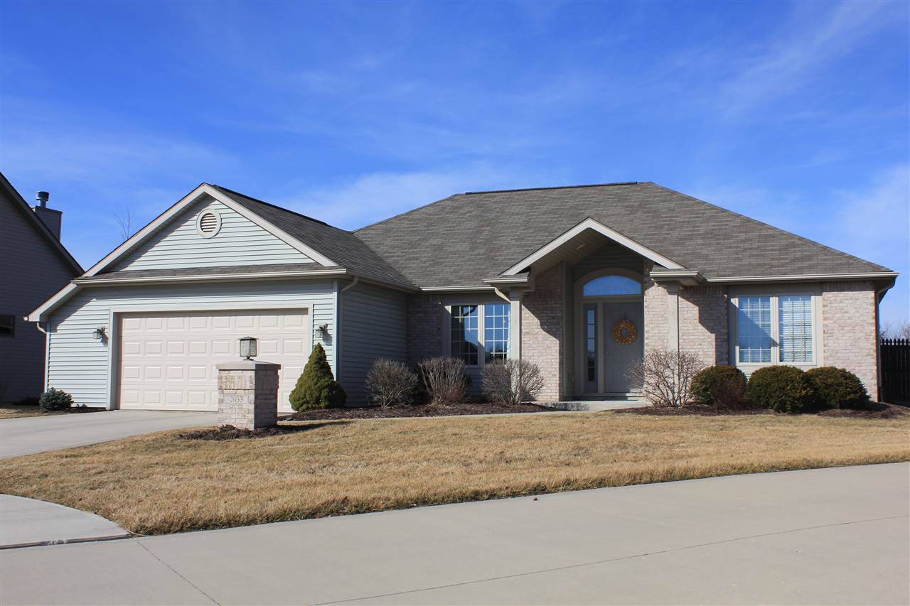 2033 Falcon Ridge Cove Fort Wayne, IN 46845 - Photo 1 of 25 Gallery Image 1