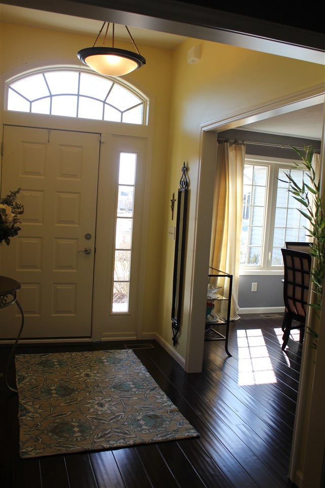 2033 Falcon Ridge Cove Fort Wayne, IN 46845 - Photo 3 of 25 Gallery Image 3