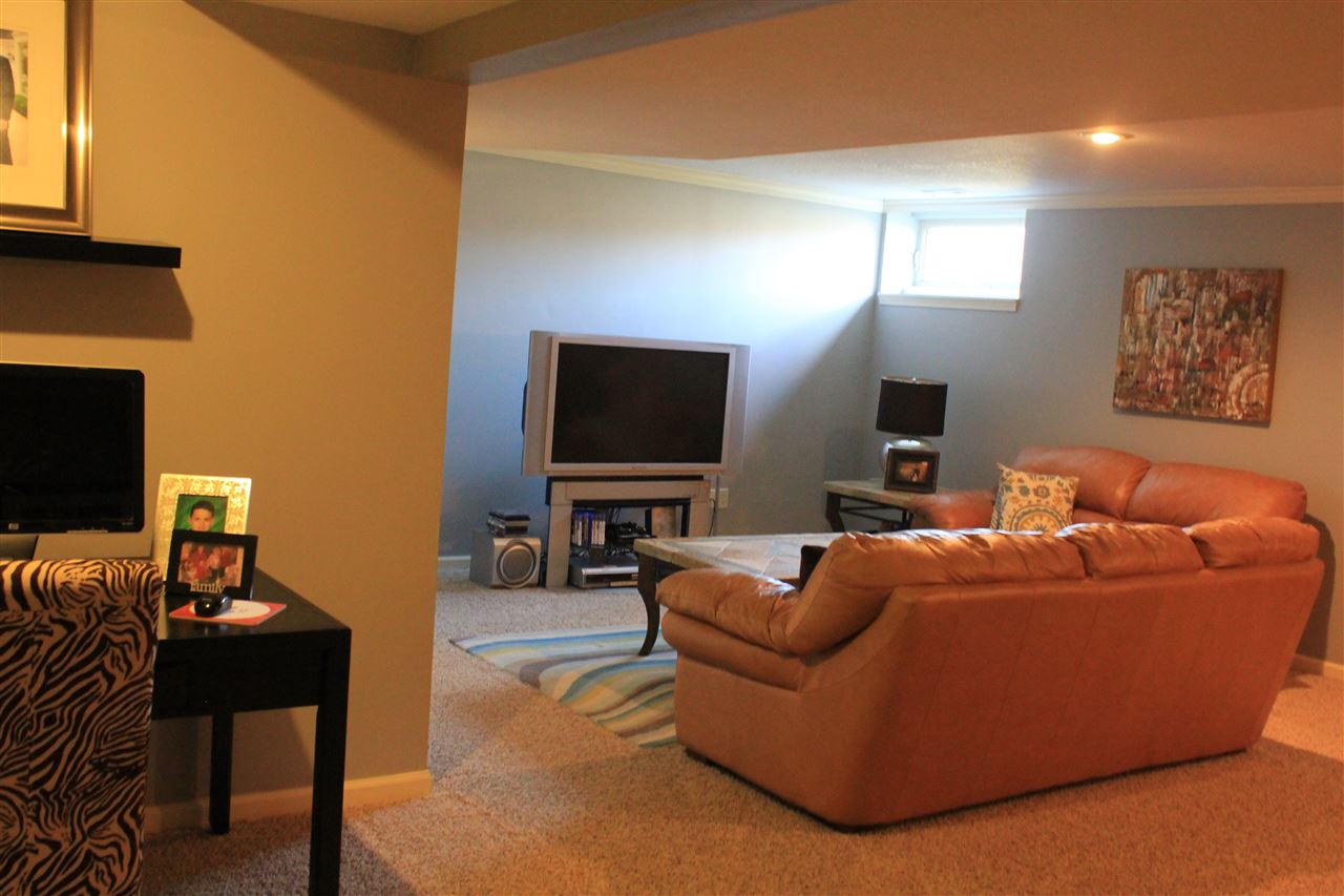 2033 Falcon Ridge Cove Fort Wayne, IN 46845 - Photo 22 of 25 Gallery Image 22