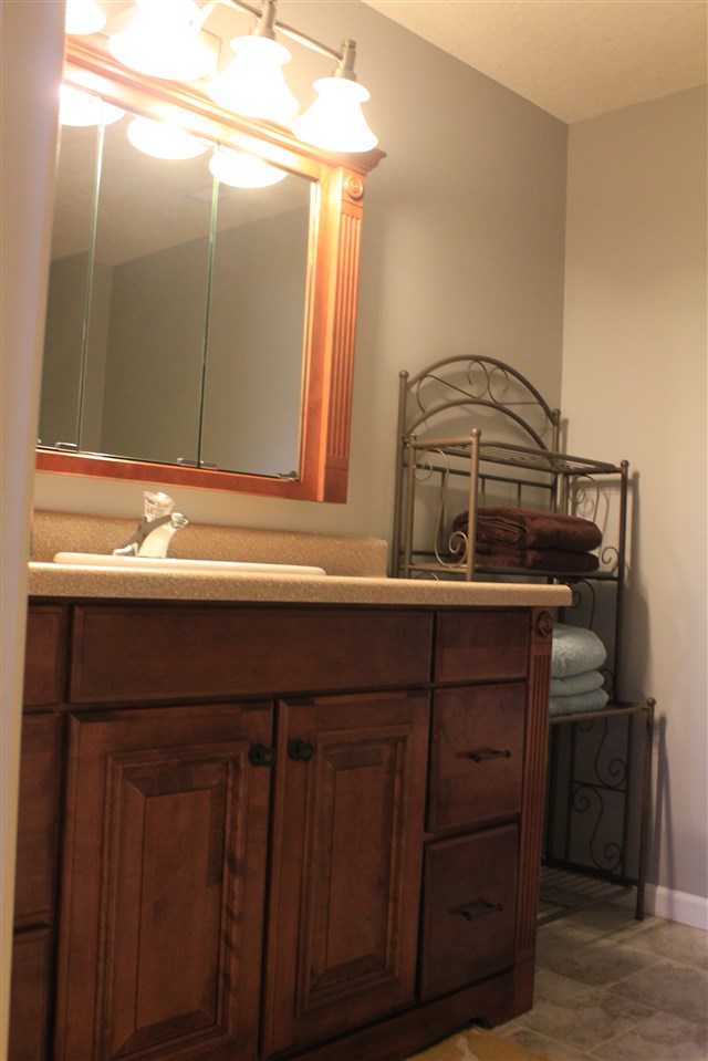 2033 Falcon Ridge Cove Fort Wayne, IN 46845 - Photo 23 of 25 Gallery Image 23