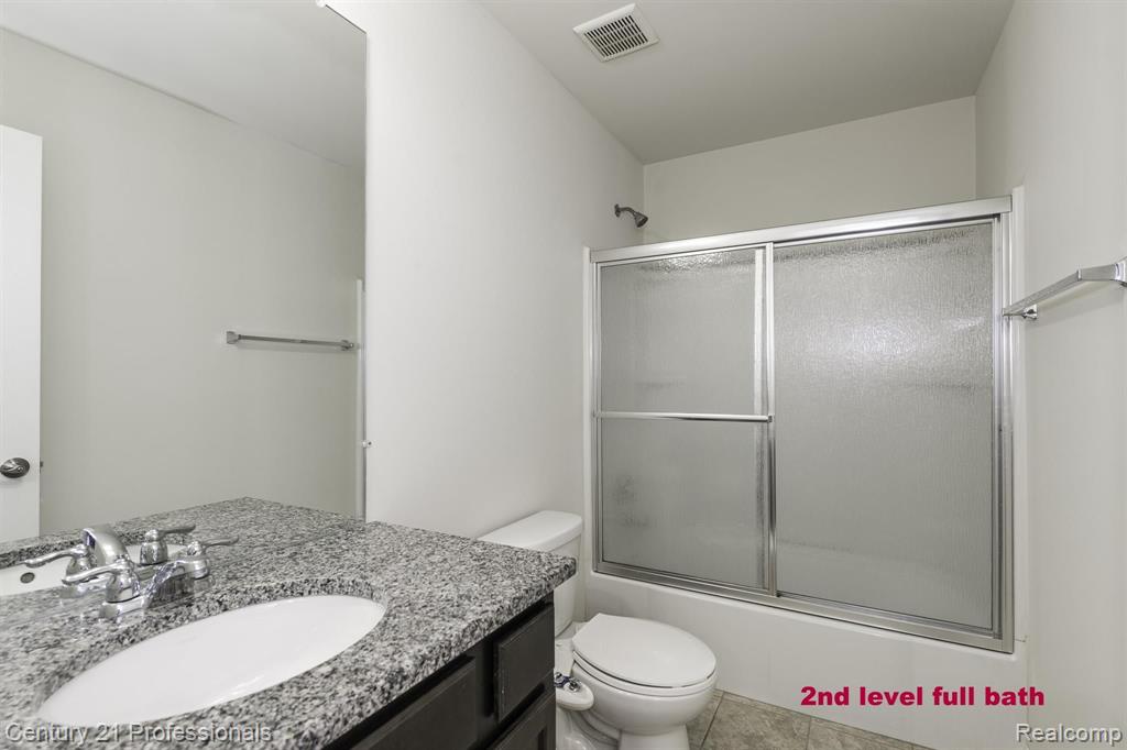 855 Barclay Circle Rochester Hills, MI 48307 - Photo 24 of 30