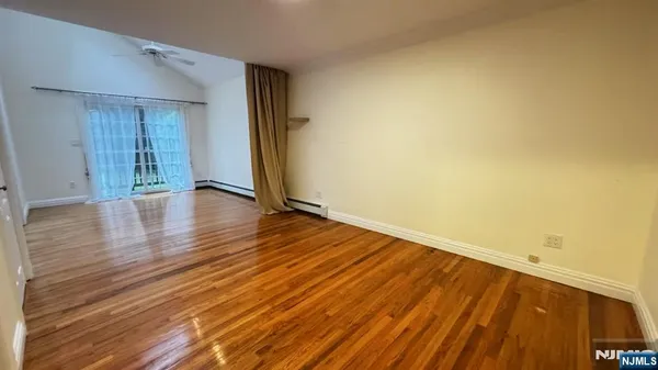 $5,600 | 102 West Saddle River Road, Saddle River, NJ 07458