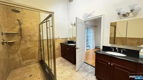 $5,600 | 102 West Saddle River Road, Saddle River, NJ 07458