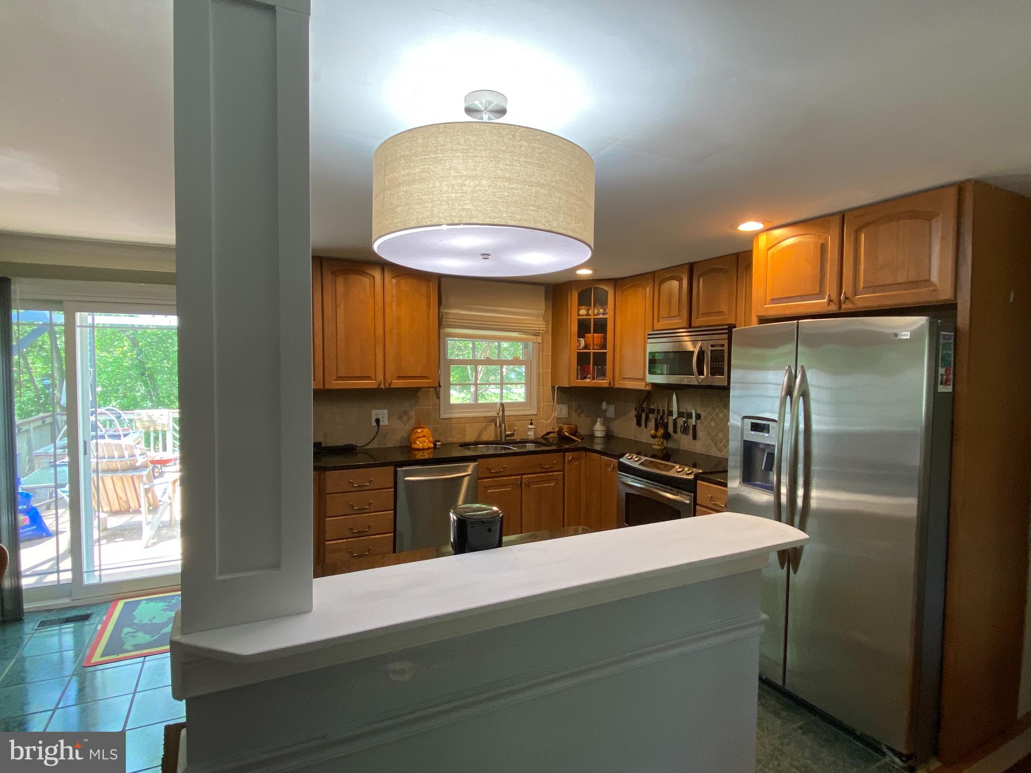 150 Magnolia Road Sterling, VA 20164 - Photo 2 of 27 Gallery Image 2