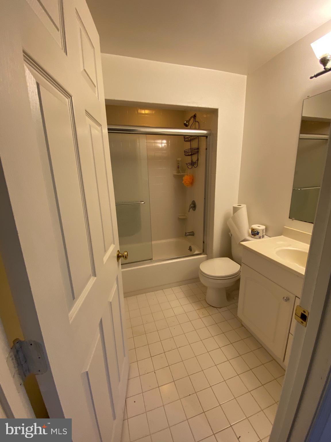 150 Magnolia Road Sterling, VA 20164 - Photo 13 of 27 Gallery Image 13