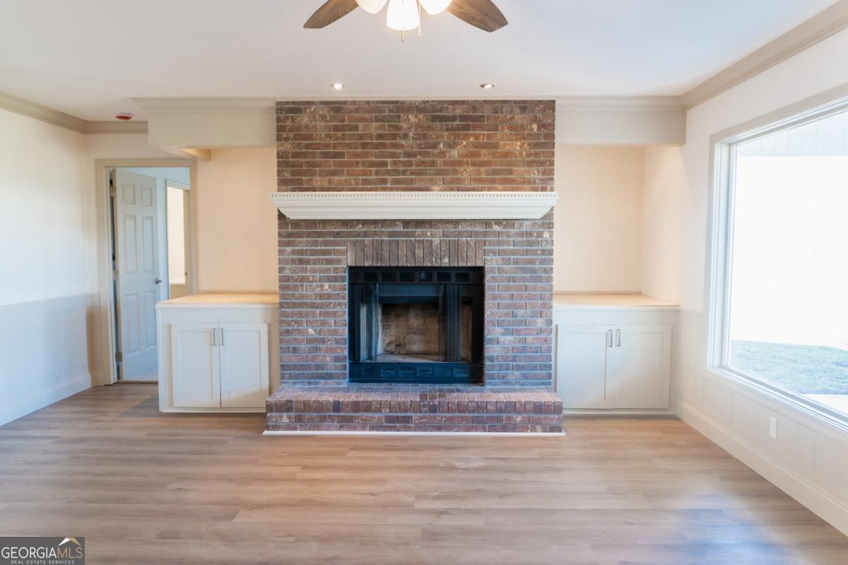 5885 Val Del Road Hahira, GA 31632 - Photo 4 of 27