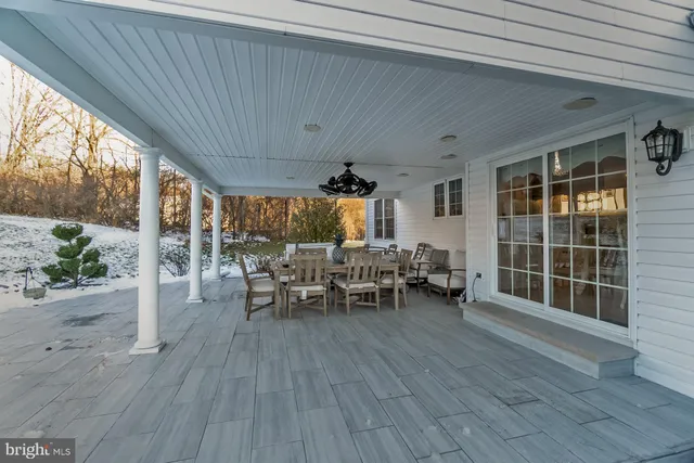 $645,000 | 33 Starseed Drive, Bangor, PA 18013