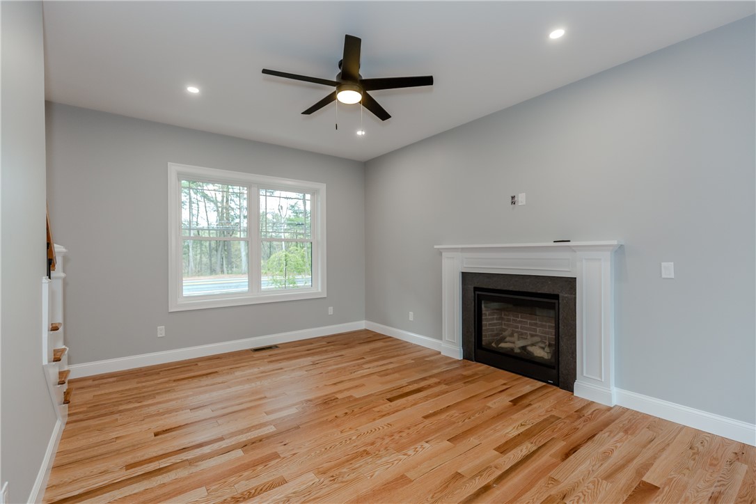 70 Cedar Swamp Road Smithfield, RI 02917 - Photo 9 of 50