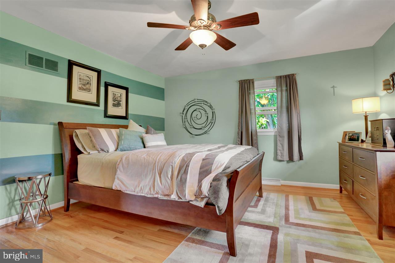 1761 Topaz Road York, PA 17408 - Photo 11 of 27 Gallery Image 11