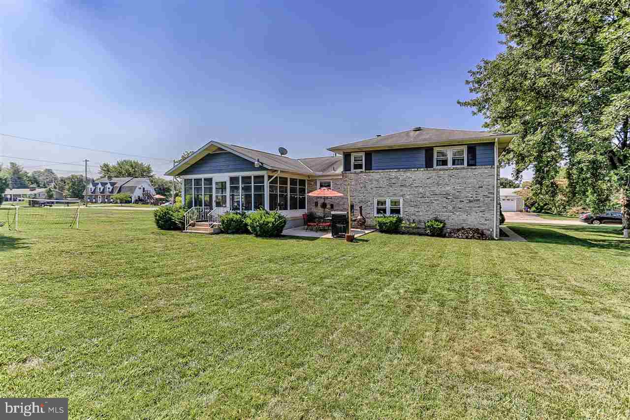 1761 Topaz Road York, PA 17408 - Photo 23 of 27 Gallery Image 23
