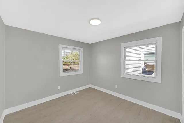 $1,350 | 730 Clinton Street, Gary, IN 46406