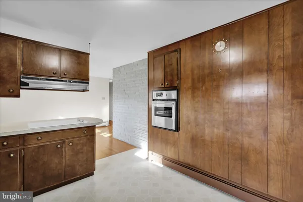 $525,000 | 2460 Honeysuckle Lane, Lancaster, PA 17603