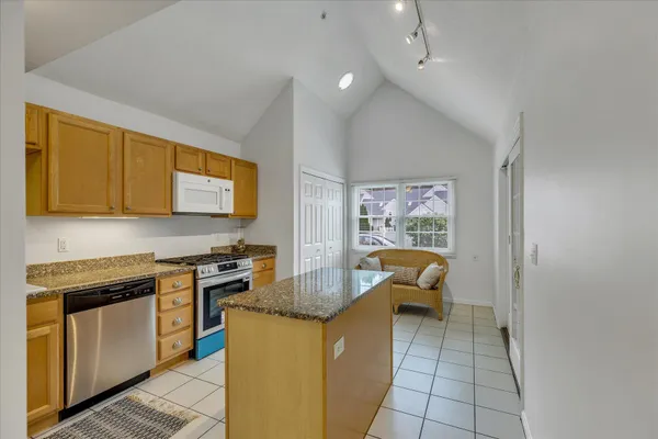 $699,000 | 9 Red Cedar Road, Unit 9, Mashpee, MA 02649