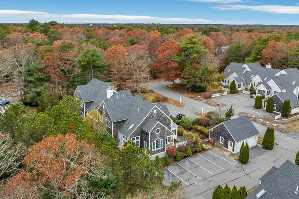 $699,000 | 9 Red Cedar Road, Unit 9, Mashpee, MA 02649