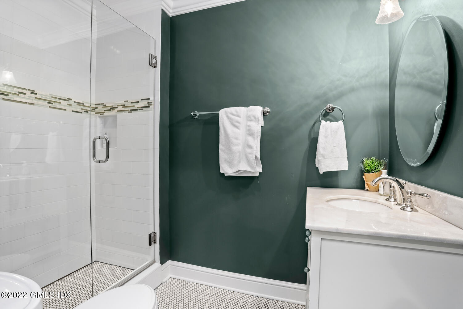 9 Grimes Road Old Greenwich, CT 06870 - Photo 22 of 49 9 Grimes Rd Old Greenwich CT-large-009-0