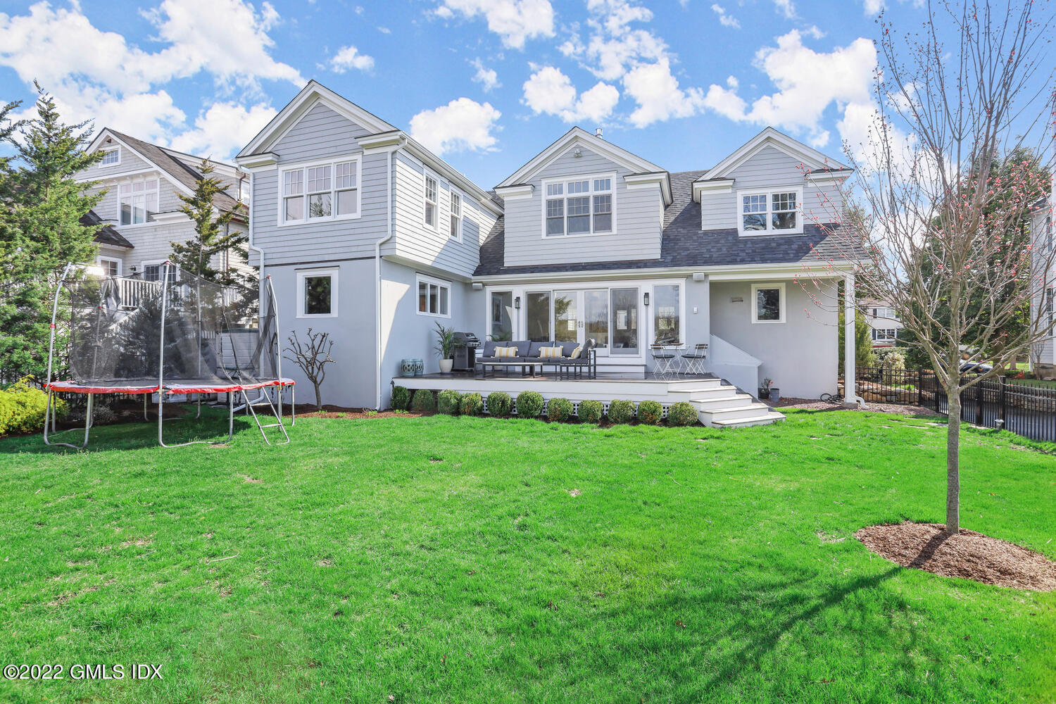 9 Grimes Road Old Greenwich, CT 06870 - Photo 40 of 49 9 Grimes Rd Old Greenwich CT-large-060-0