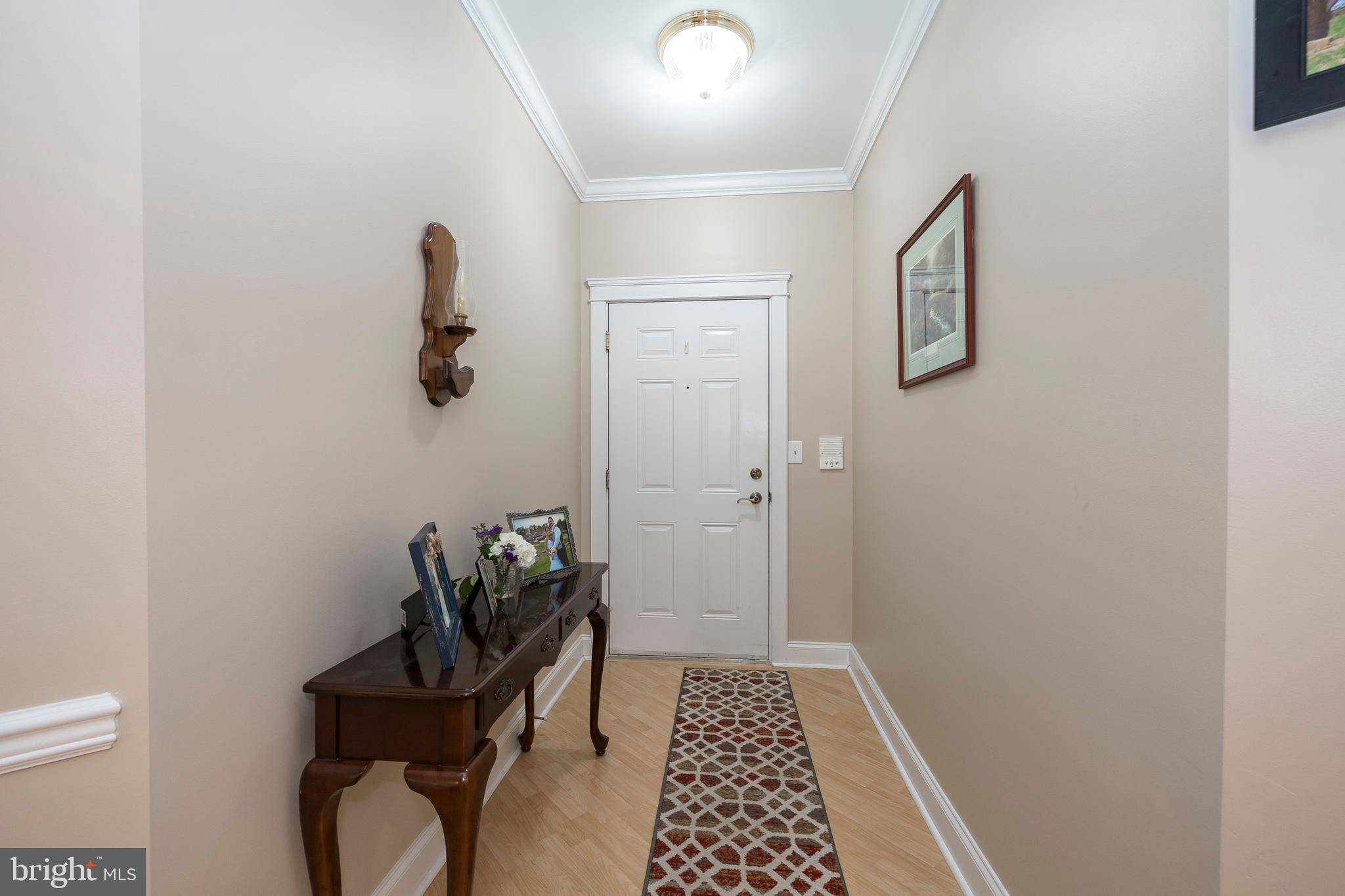 162 Bucktown Xing Road, Unit 41B Pottstown, PA 19465 - Photo 3 of 29 Foyer