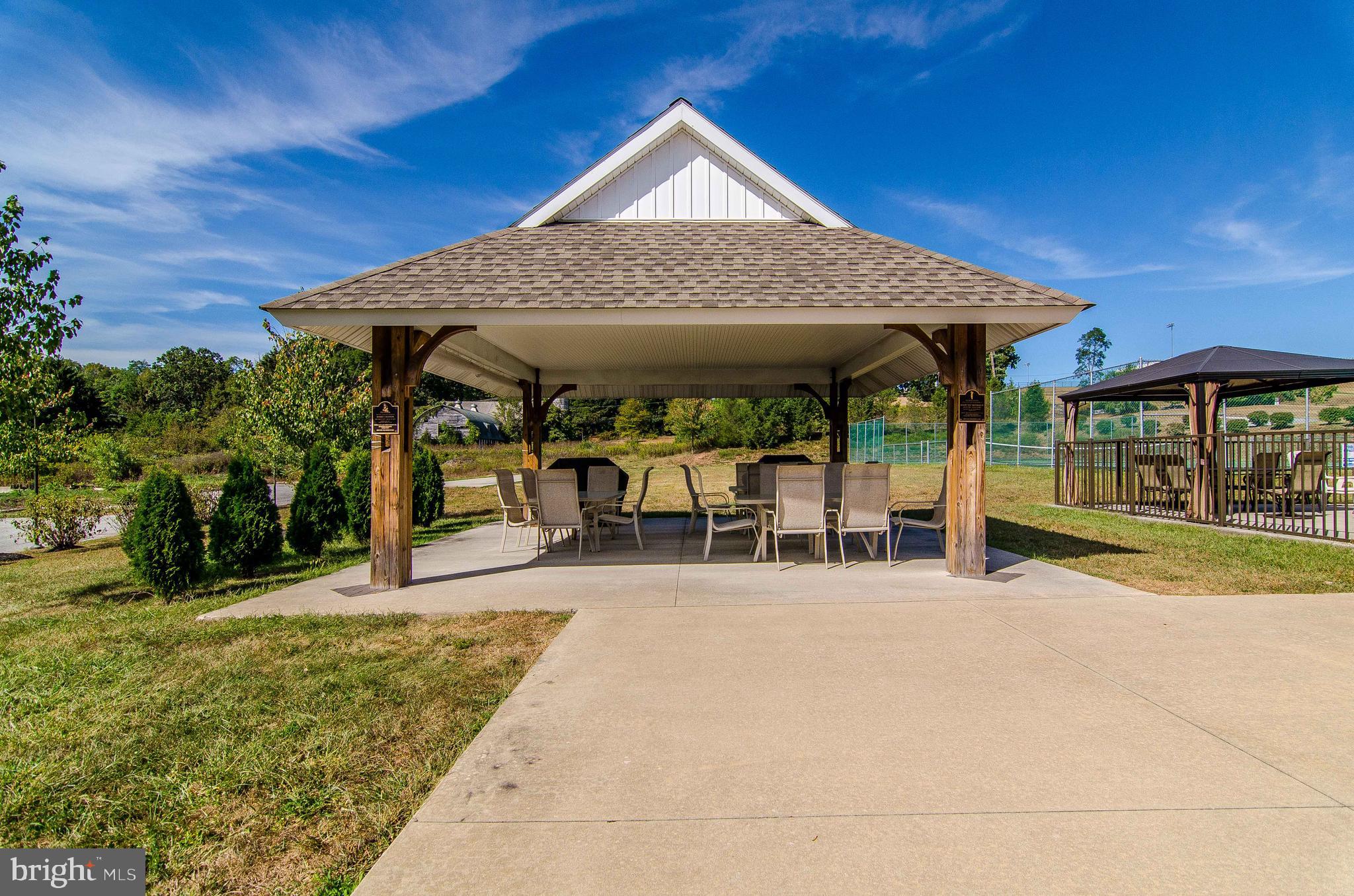 162 Bucktown Xing Road, Unit 41B Pottstown, PA 19465 - Photo 25 of 29 Picnic pavilion