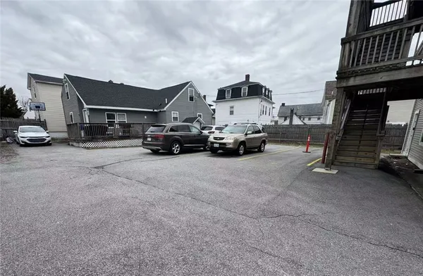 $1,950 | 5 Penta Street, Unit 201, West Warwick, RI 02893