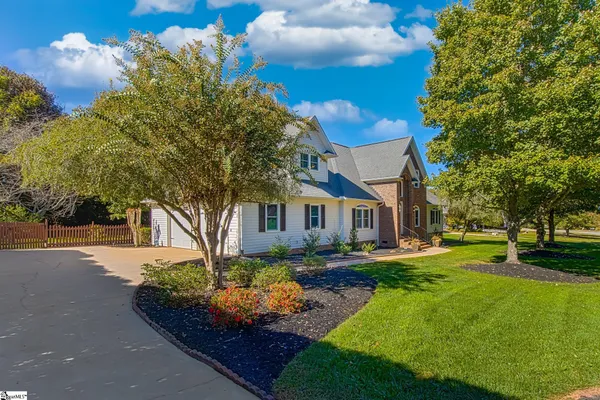 $624,900 | 1021 Kensington Lake Drive, Easley, SC 29642