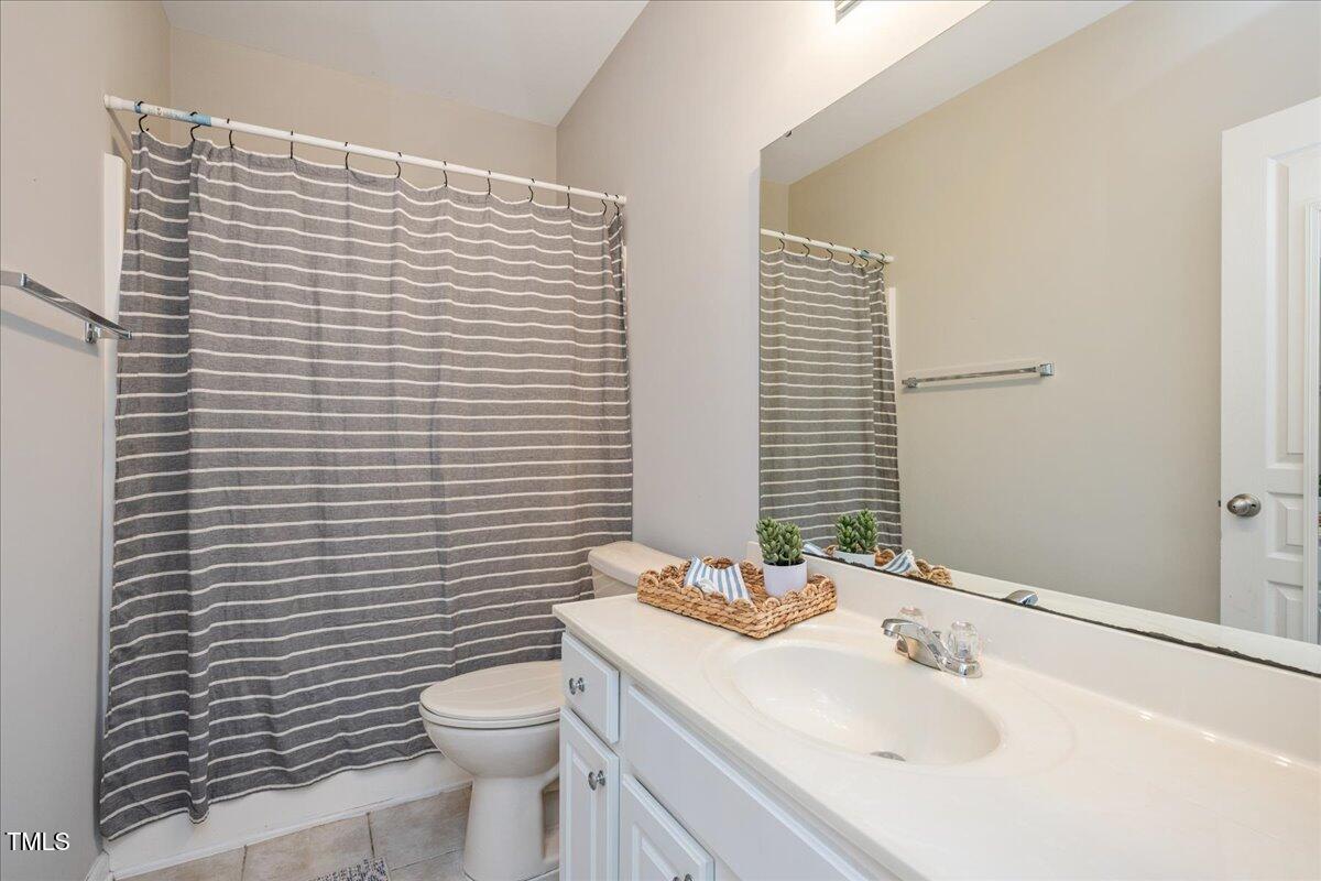7616 Satinwing Lane Raleigh, NC 27617 - Photo 18 of 25 21-18