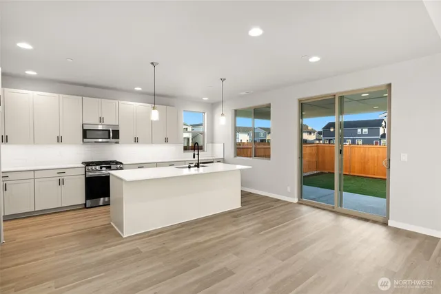 $796,900 | 13914 178th St Court East, Unit 64, Puyallup, WA 98374