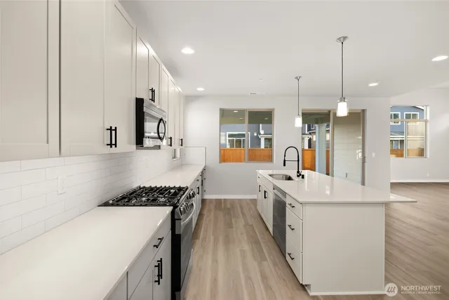 $796,900 | 13914 178th St Court East, Unit 64, Puyallup, WA 98374