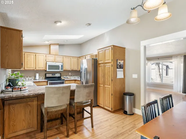 $550,000 | 1536 Southeast Condor Avenue, Gresham, OR 97080