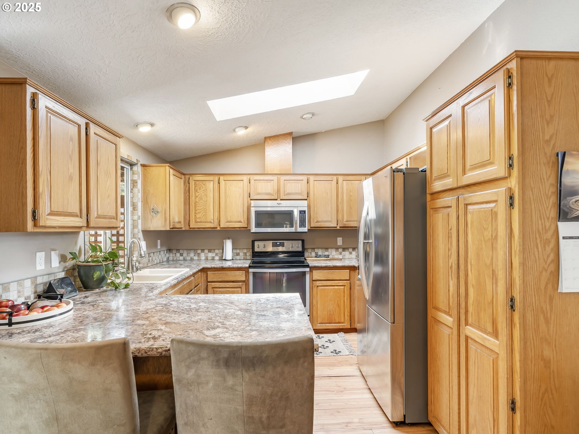 1536 Southeast Condor Avenue Gresham, OR 97080 - Photo 12 of 48