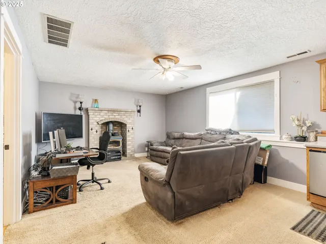 $550,000 | 1536 Southeast Condor Avenue, Gresham, OR 97080