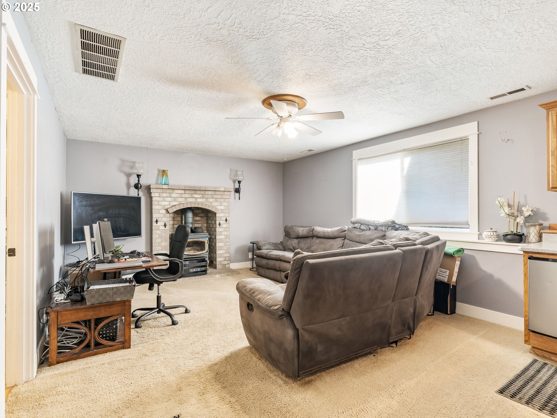 1536 Southeast Condor Avenue Gresham, OR 97080 - Photo 19 of 48