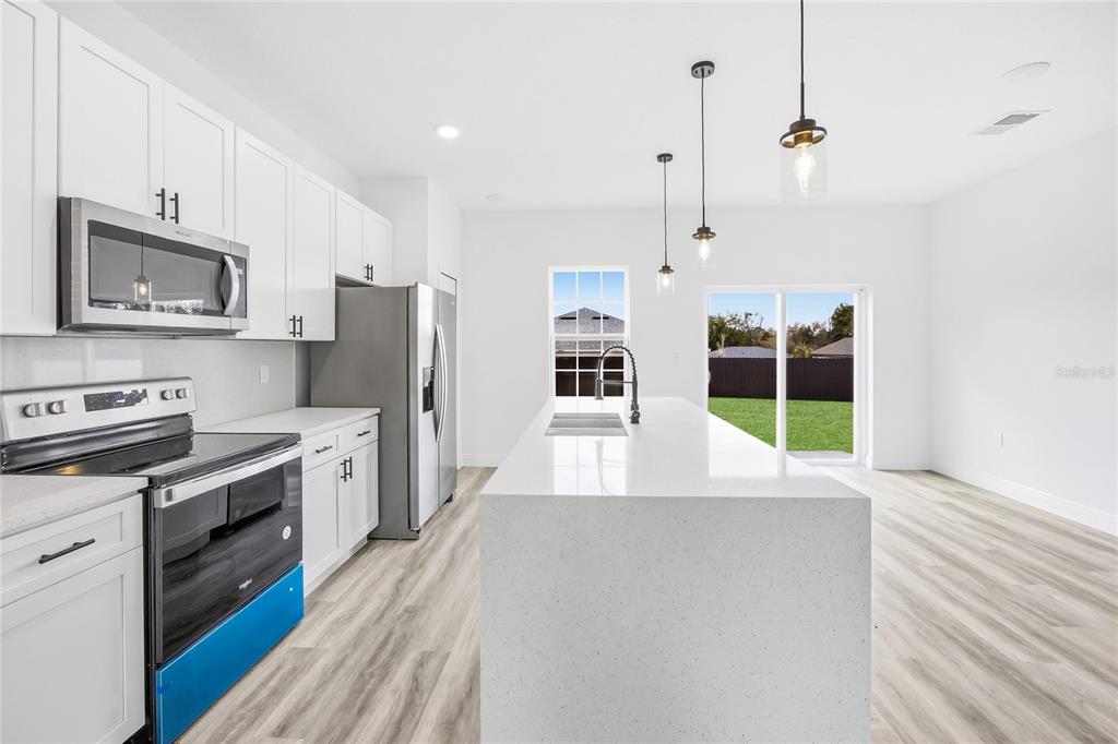 3324 Southwest 137th Loop Ocala, FL 34473 - Photo 3 of 55