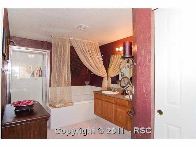 8343 Del Rio Road Peyton, CO 80831 - Photo 8 of 16
