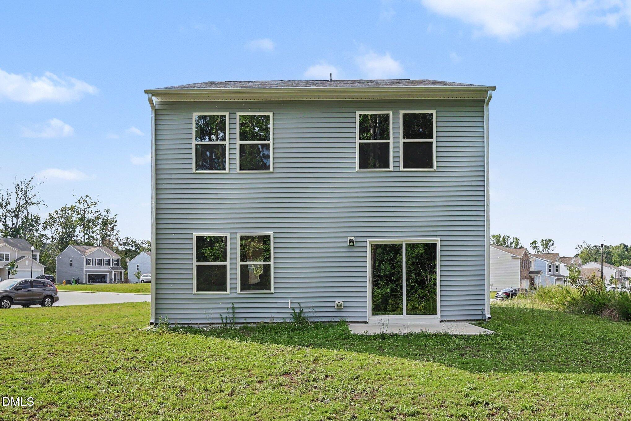 900 Berkeley Glen Road Zebulon, NC 27597 - Photo 23 of 26 028_file_8785