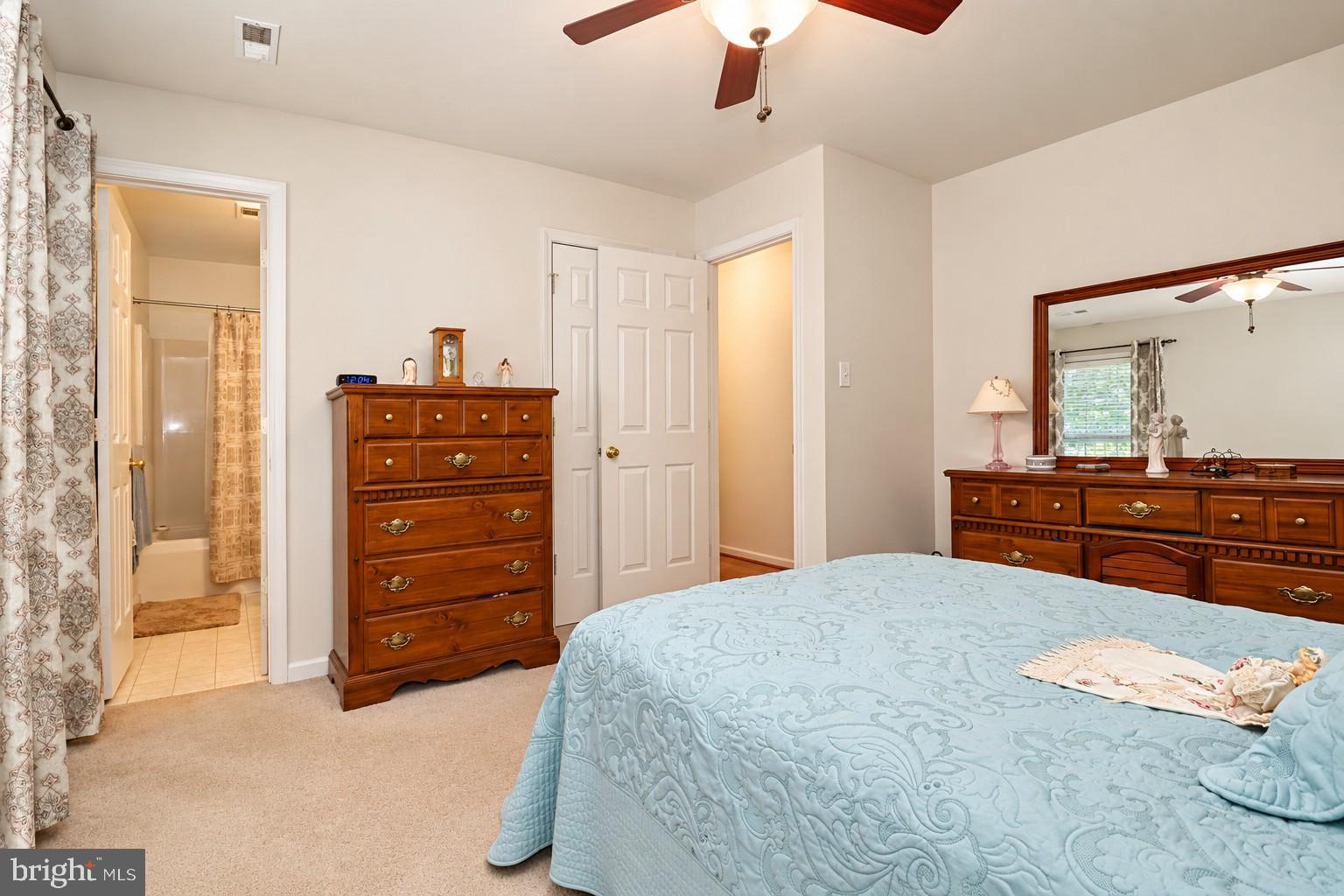 145 Moser Road Warrenton, VA 20186 - Photo 14 of 28 Primary bedroom with full bathroom